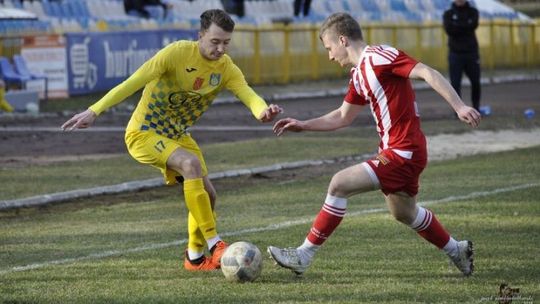 Stal Kraśnik gra ze Spartakusem Daleszyce, minimum 100 procent motywacji