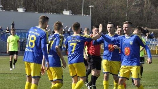 Stal Kraśnik może powiększyć przewagę, Kryształ chce się przełamać