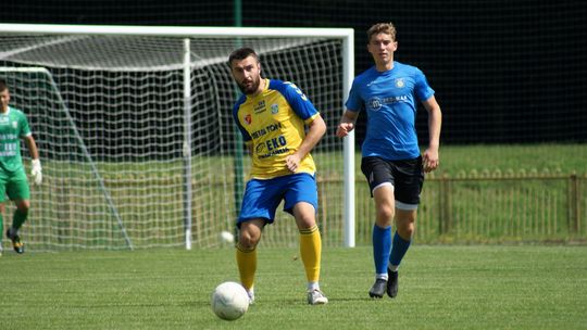 Stal Kraśnik znowu ostro postrzelała, Lewart lepszy od Huraganu i wyniki weekendowych sparingów w IV lidze