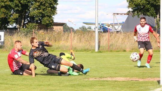 Stal Poniatowa zaskakująco wysoko wygrała w Nałęczowie
