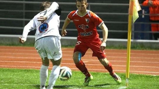 Stal Stalowa Wola – Wisła Puławy 1:0. Stracili punkt w końcówce