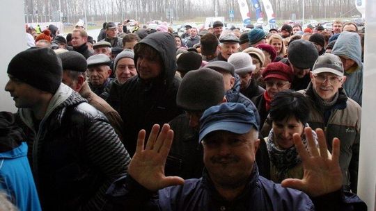 Staliśmy w korkach, ale było warto. Wasze opinie o dniu otwartym na lotnisku
