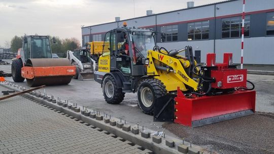 STANDROG – kompleksowe roboty ziemne, drogowe i brukarskie