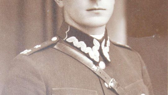 Stanisław Konarski. Niezwykłe losy nauczyciela i żołnierza