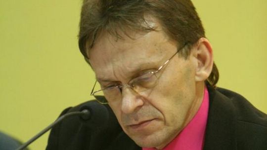 Stanowisko jedno, a urzędników dwóch. Co zrobi burmistrz?