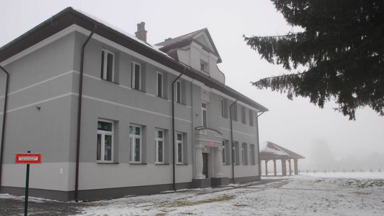 Stara szkoła jak nowa. Gmina wykorzystała dotację z Polskiego Ładu