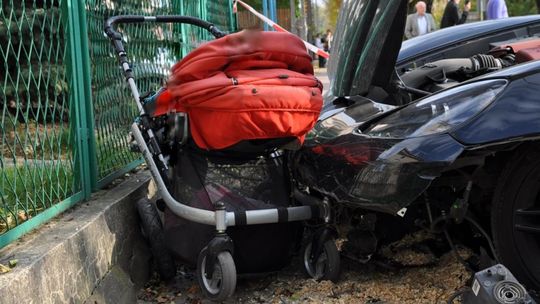 Staranował corvettą wózek z dzieckiem (zdjęcia)