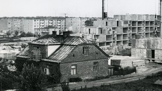 Stare fotografie Puław w \"Domu Chemika\"