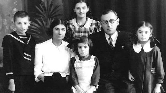 "Stare Miasto jeszcze się pali, pełno dymu". Dwie relacje z wojennego Lublina