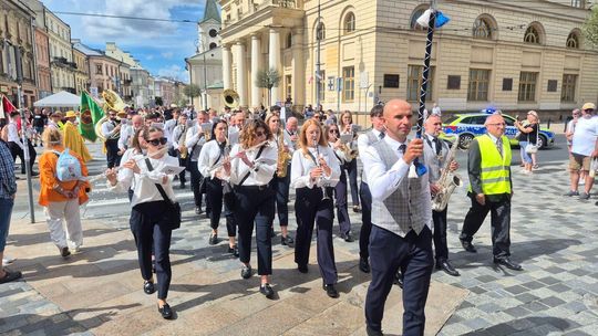 Stare Miasto pachniało miodem. Pszczelarze z całego regionu spotkali się w Lublinie