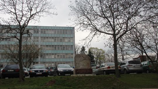 Starosta zbuduje nową siedzibę. W obecnej urzędnicy nie mają lekko 