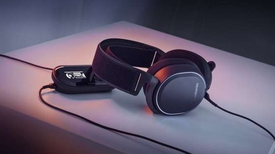 SteelSeries Arctis Pro: Hi-Fi dla graczy (wideo)