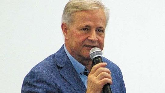 Stoch osiągnął coś niebywałego. Rozmowa z Apoloniuszem Tajnerem