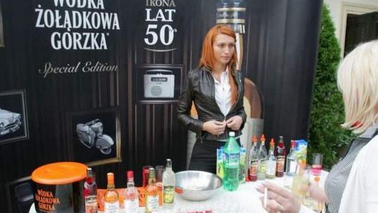 Stock Polska: Mniej wódki w wódce, a cena taka sama