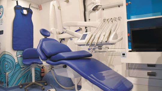 Stomatolog będzie jeździł autobusem po woj. lubelskim. Ale dentobus utknął w Radomiu