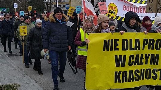 Stop wywłaszczeniom. Mieszkańcy od kilku miesięcy protestują przeciwko CPK