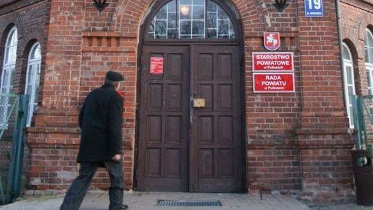 Stowarzyszenie pożytku partyjnego. Jak działacze PSL zdobywali pieniądze z powiatu