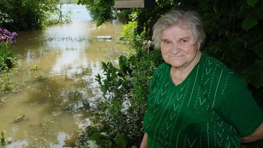 Strach przed powodzią w woj. lubelskim. "Wisła zalała mi część gospodarstwa"