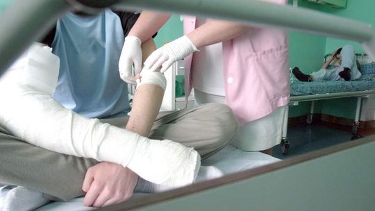 Stracił czucie w ręce. Kto popełnił błąd?