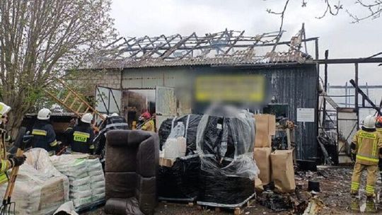 Stracił w pożarze dorobek życia. Wieś pomaga przedsiębiorcy