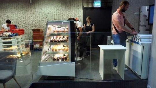 Stragany w Centrum Spotkania Kultur. East ænd Art | Noc concept store’ów