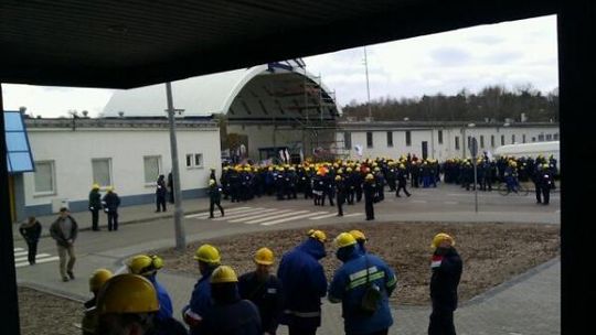 Strajk w Azotach zawieszony. Po świętach bardziej radykalny?