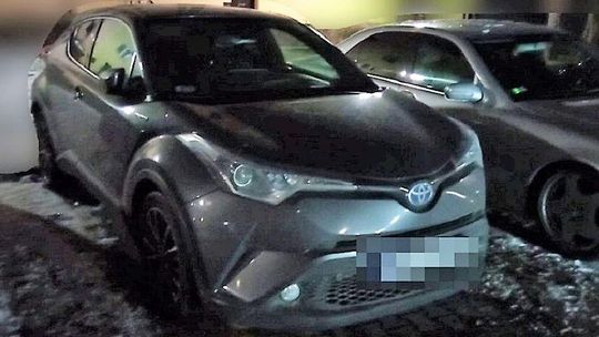 Straż Graniczna i dwie toyoty ukradzione we Włoszech