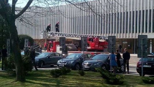Straż pożarna przed rektoratem UMCS
