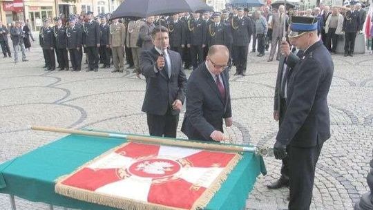 Strażacy już ze sztandarem. Dzień Strażaka w Chełmie