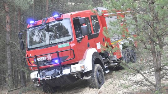 Strażacy kupili wozy do gaszenia pożarów lasu