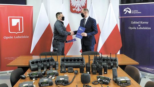 Strażacy ochotnicy z gminy Opole Lubelskie otrzymali nowy sprzęt