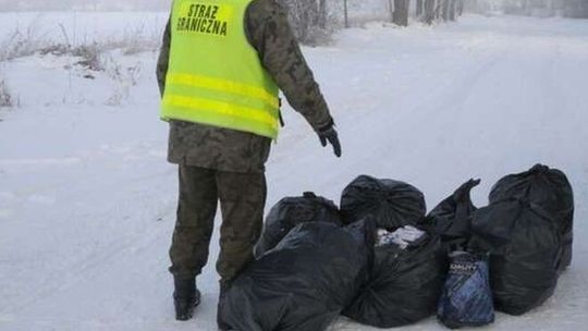 Strażnik graniczny pomagał przemytnikom. Dzięki niemu znali terminy patroli
