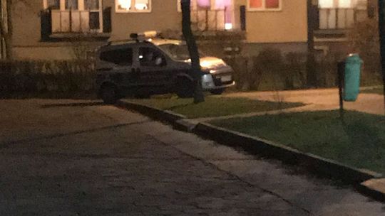 Strażnik miejski czy strażnik Teksasu? „Ten pan parkuje, gdzie popadnie”