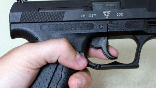 Strzelanina podczas rozstania. Kobieta zginęła, jemu grozi dożywocie