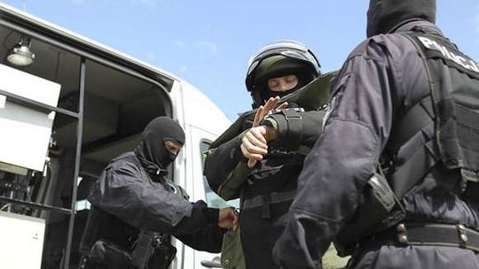 Strzelanina w Sanoku. Mężczyzna otworzył ogień w kierunku policji