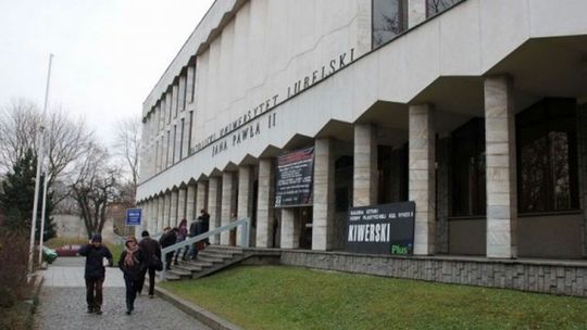Studenci: KUL nas sabotuje
