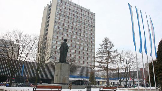 Studenci UMCS zaniepokojeni: Stypendia dopiero przed świętami
