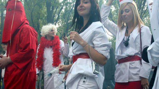 Studenci walczą na Facebooku o korowód na juwenaliach