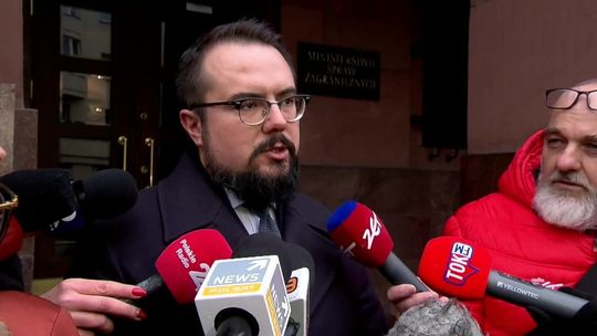 Studenci wracają do Polski po wizycie w Wuhan w Chinach. MSZ uspokaja ws. zagrożenia groźnym wirusem