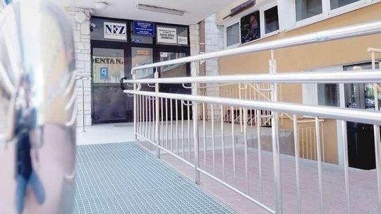 Studencka przychodnia została na lodzie. Szpital wypowiedział umowę. Co dalej?