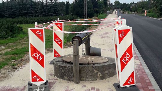 Studnia w chodniku zaskoczyła mieszkańców. Będzie zmiana
