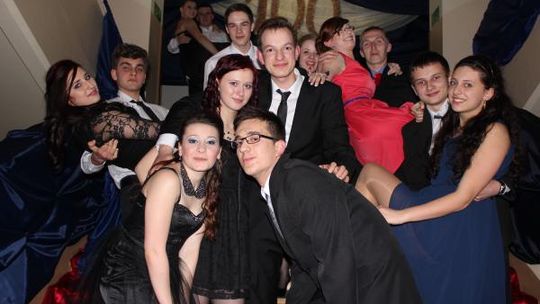 Studniówka I LO im. ks. A. J. Czartoryskiego w Puławach (zdjęcia)