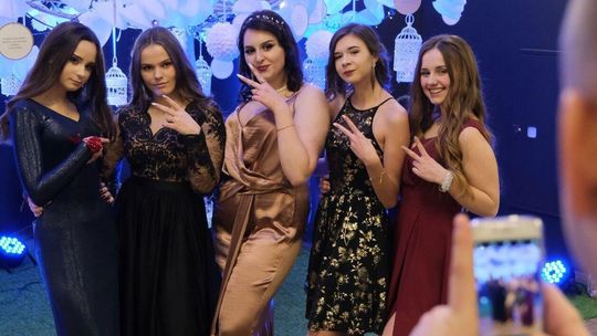 Studniówka IV LO w Lublinie w hotelu In Between [zdjęcia]