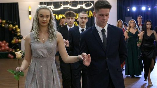 Studniówka Zespołu Szkół nr 2 w Nałęczowie. To był bal!