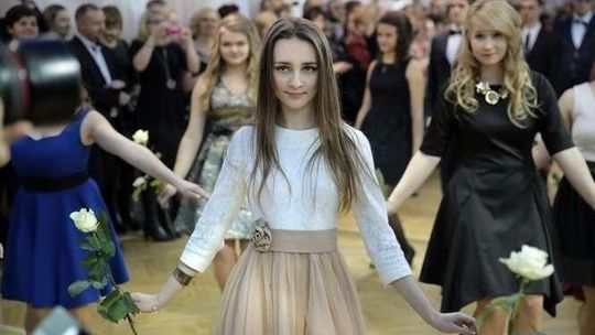Studniówki 2016: Bal uczniów Biskupiaka (zdjęcia)