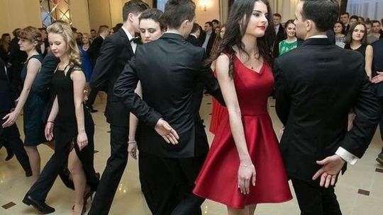 Studniówki 2016: Tak się bawili uczniowie I LO im. Stanisława Staszica (zdjęcia)