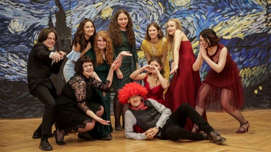 Studniówki 2019: Bal maturzystów Zespołu Szkół Plastycznych [zdjęcia]