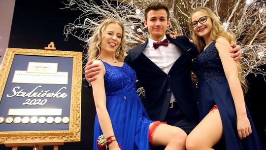 Studniówki 2020. Bal uczniów I LO im. ks. A. J. Czartoryskiego [dużo zdjęć]