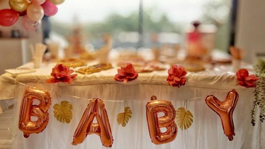 Stylowe baby shower – jak zaplanować dzień pełen wzruszeń?