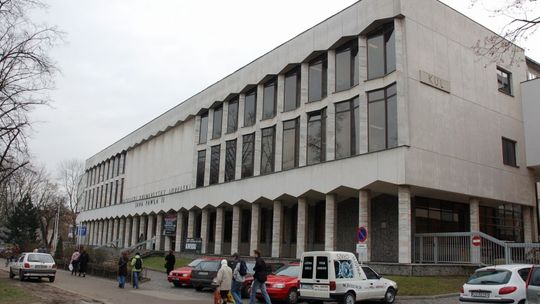 Stypendia na KUL. Nie zawsze dla najlepszych studentów?